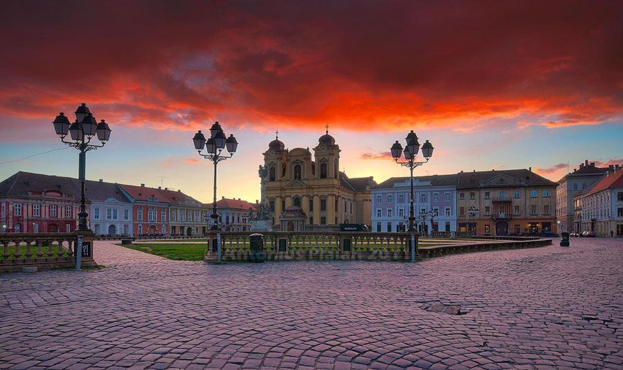 5 Comfortable Apartment Near Old Town Center Timisoara Ngoại thất bức ảnh